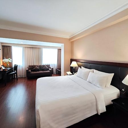 Anthai Saigon Hotel Хошимин Екстериор снимка