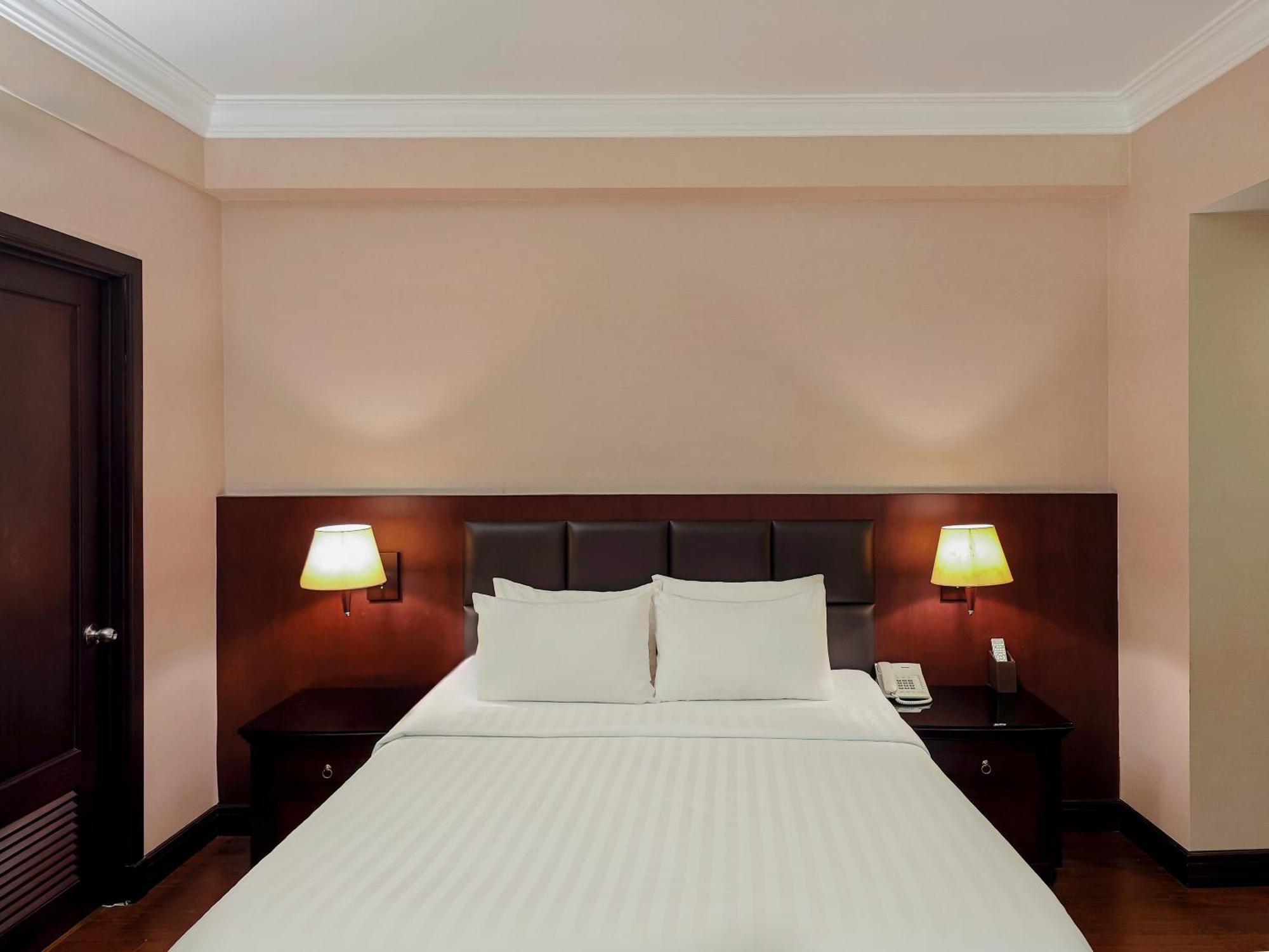 Anthai Saigon Hotel Хошимин Екстериор снимка