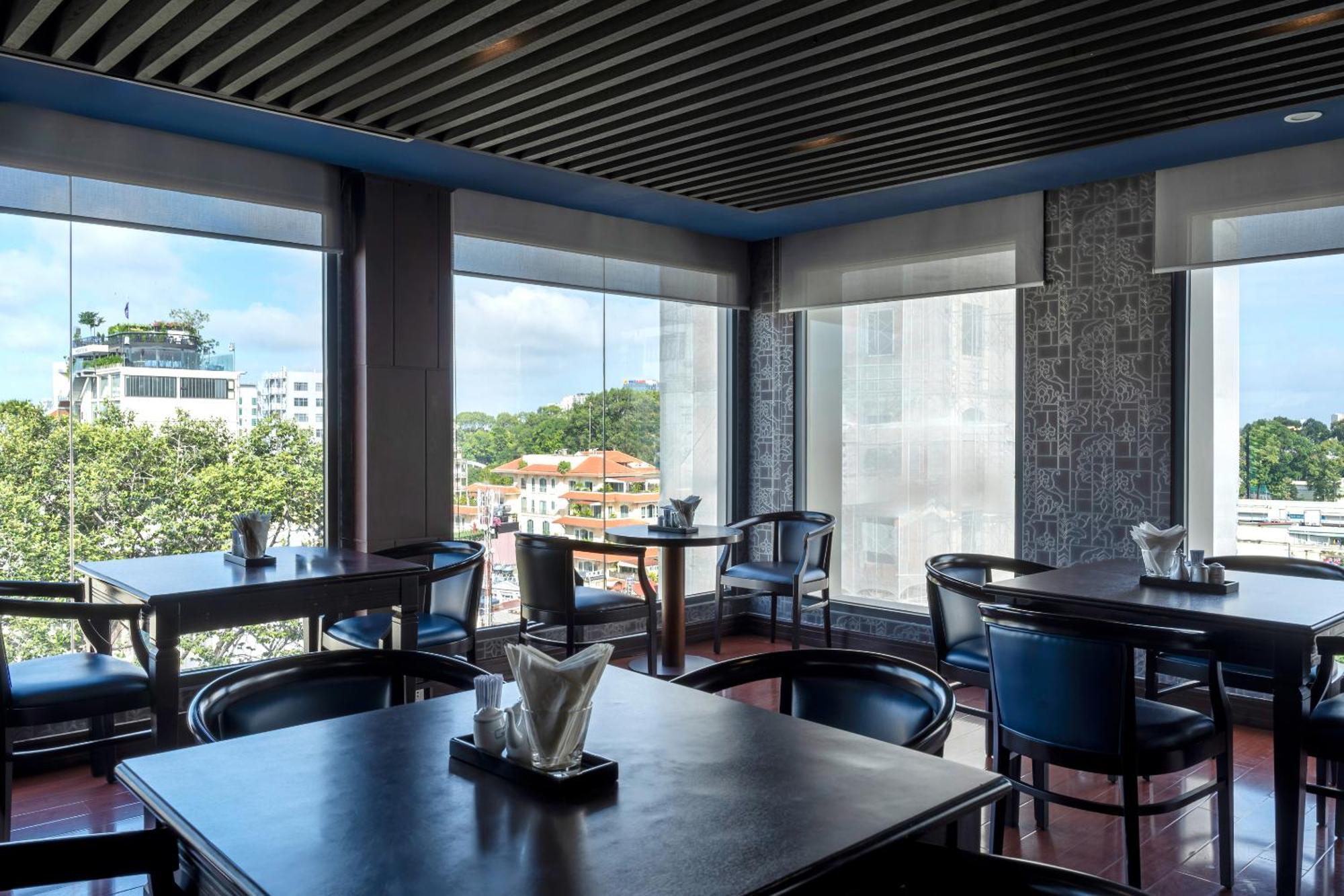 Anthai Saigon Hotel Хошимин Екстериор снимка
