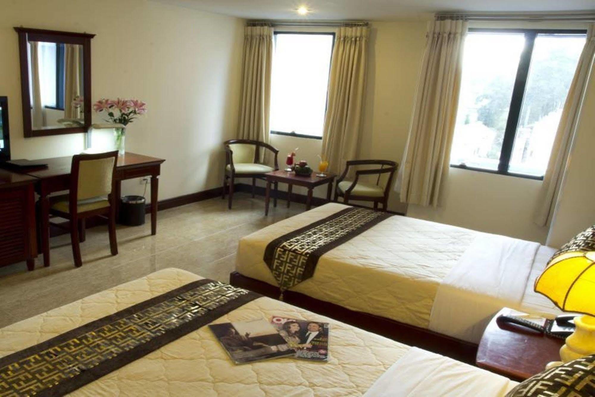 Anthai Saigon Hotel Хошимин Екстериор снимка