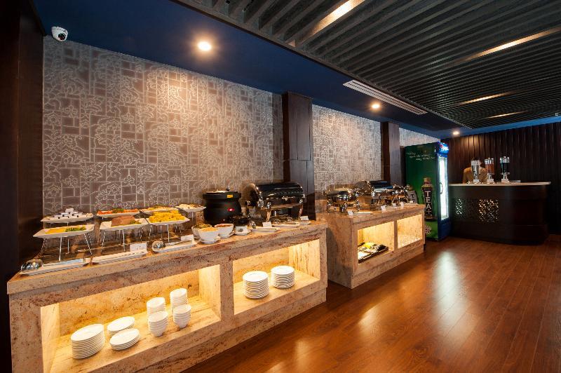 Anthai Saigon Hotel Хошимин Екстериор снимка